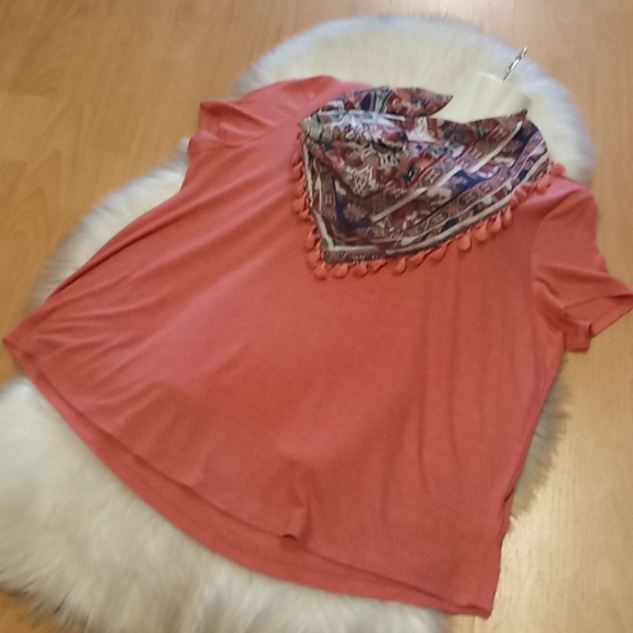 World Unity Knit Top with Matching Scarf - Picture 10 of 13